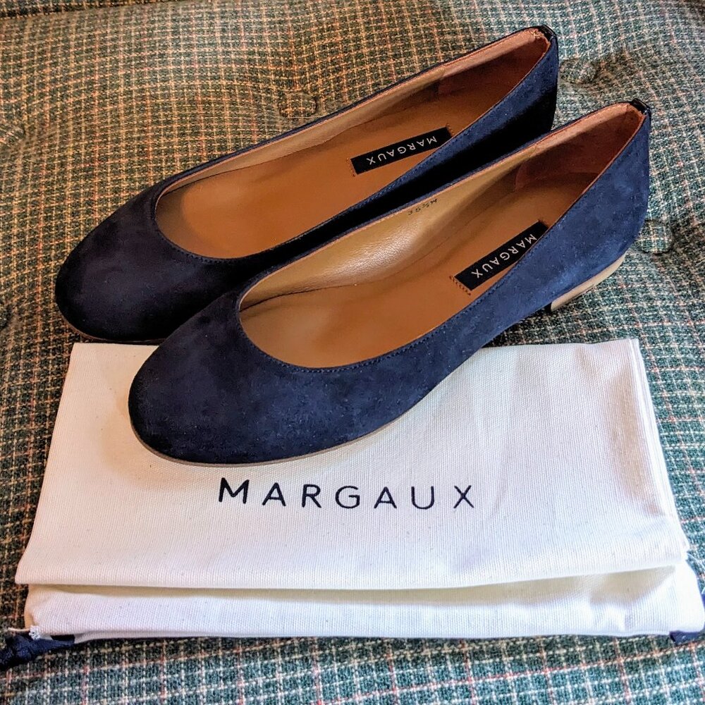 Margaux The Classic Flats in Midnight Blue NIB 6.5W